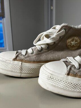 Women's Fleece Lined Converse Sneakers